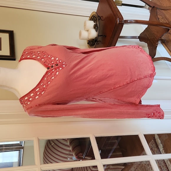 FREE PEOPLE red cotton cut out blouse S - Picture 3 of 7
